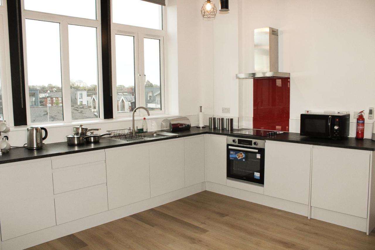 Modern Luxury Serviced Duplex Apartments By Repose- 150 Metro Court, West Bromwich Ngoại thất bức ảnh