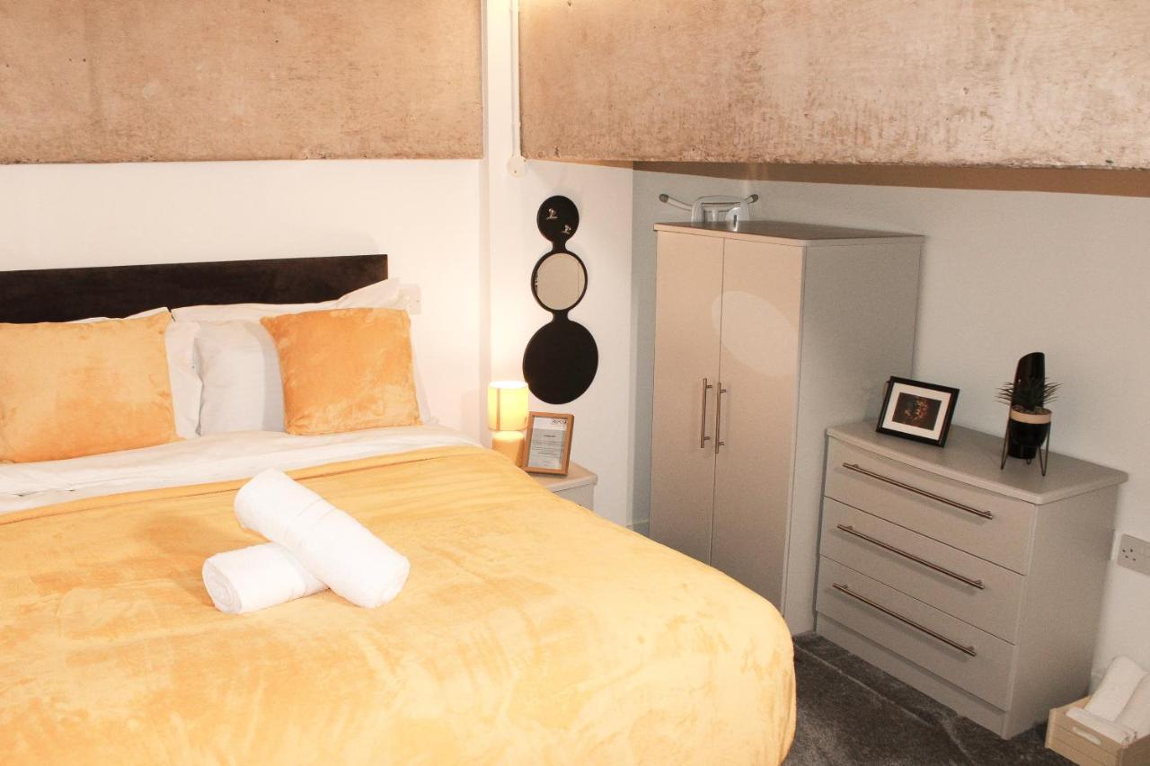 Modern Luxury Serviced Duplex Apartments By Repose- 150 Metro Court, West Bromwich Ngoại thất bức ảnh