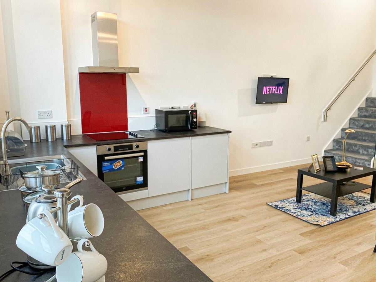 Modern Luxury Serviced Duplex Apartments By Repose- 150 Metro Court, West Bromwich Ngoại thất bức ảnh