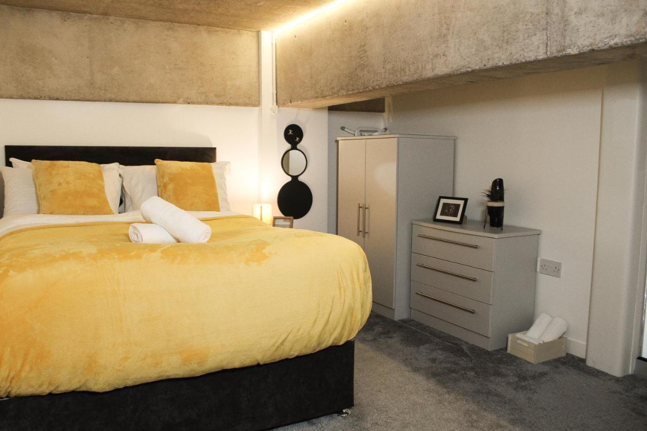 Modern Luxury Serviced Duplex Apartments By Repose- 150 Metro Court, West Bromwich Ngoại thất bức ảnh