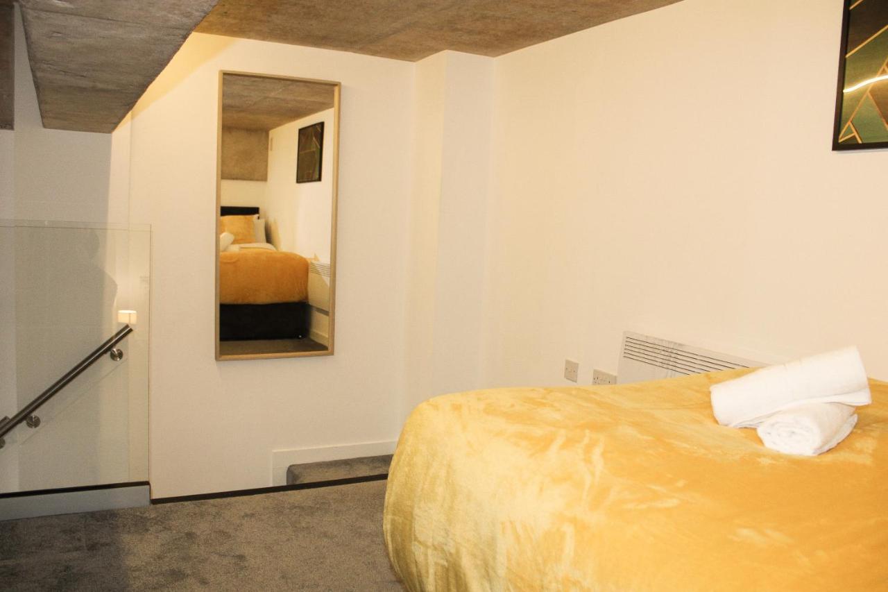 Modern Luxury Serviced Duplex Apartments By Repose- 150 Metro Court, West Bromwich Ngoại thất bức ảnh