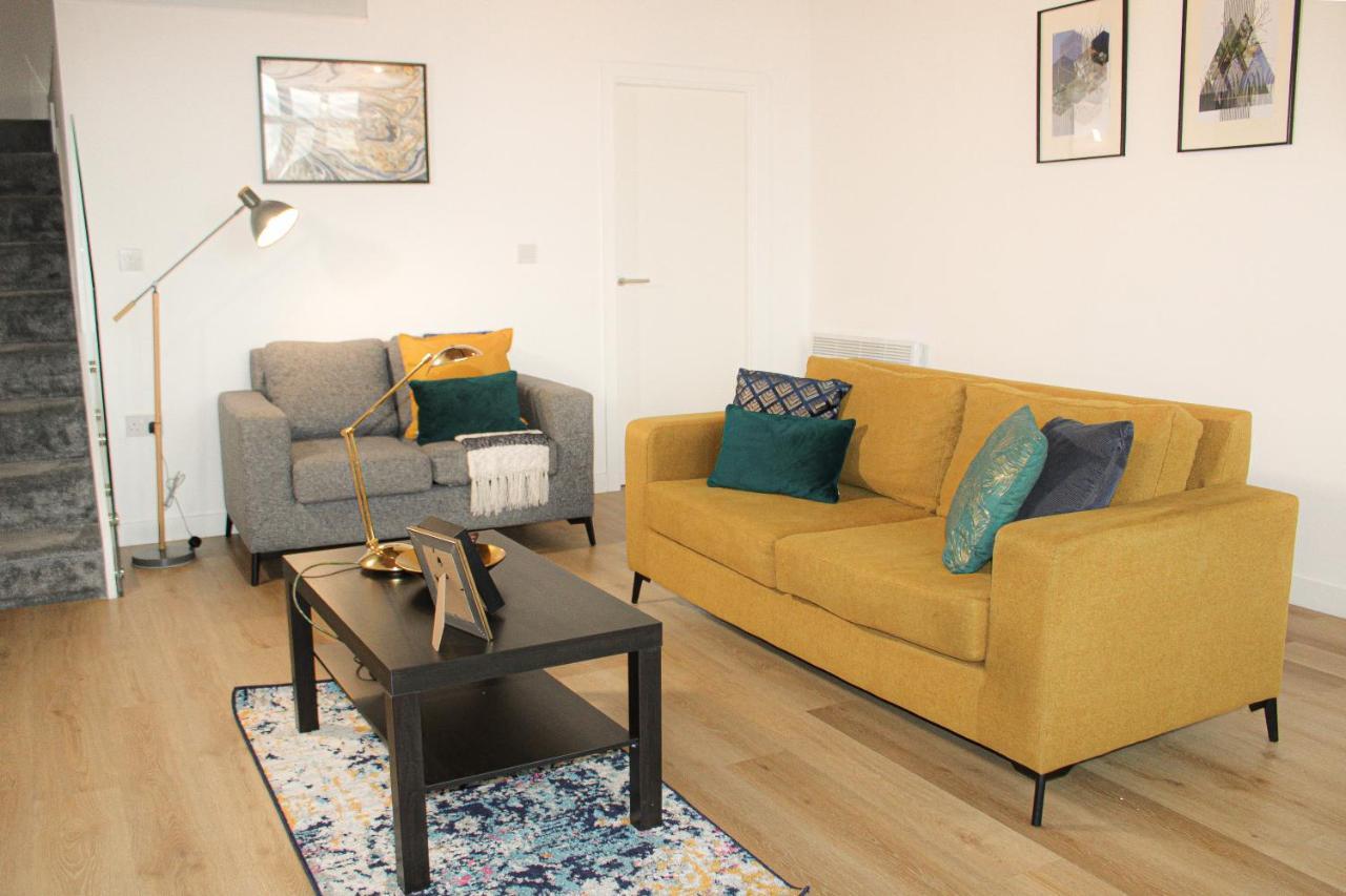 Modern Luxury Serviced Duplex Apartments By Repose- 150 Metro Court, West Bromwich Ngoại thất bức ảnh